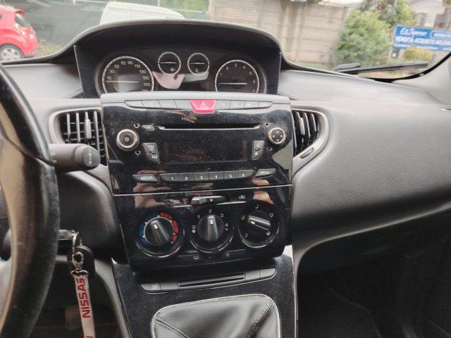 LANCIA Ypsilon 1.2 69 CV 5 porte S&S Gold NEOPATENTATI