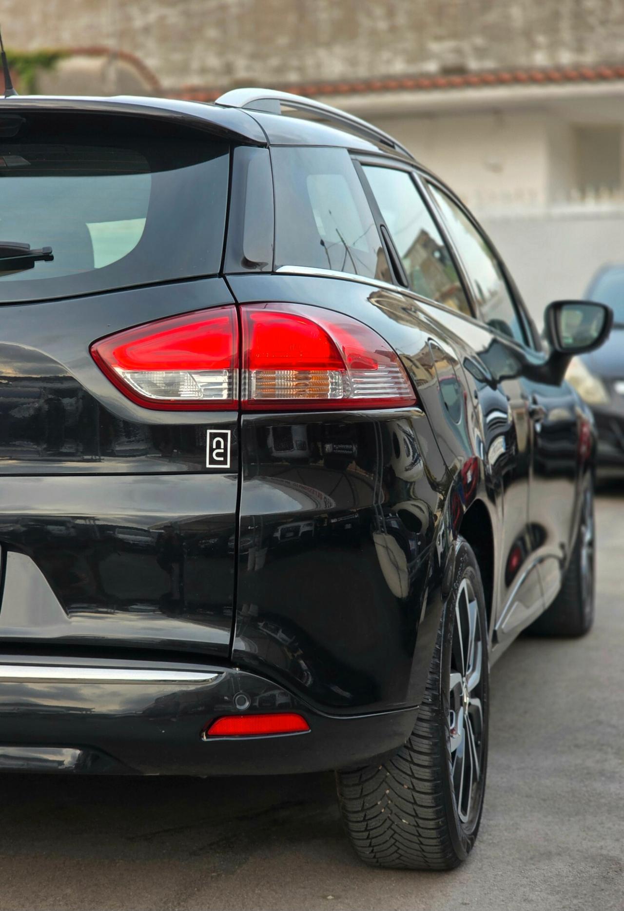 Renault Clio Sporter dCi 8V 90 CV Moschino Life