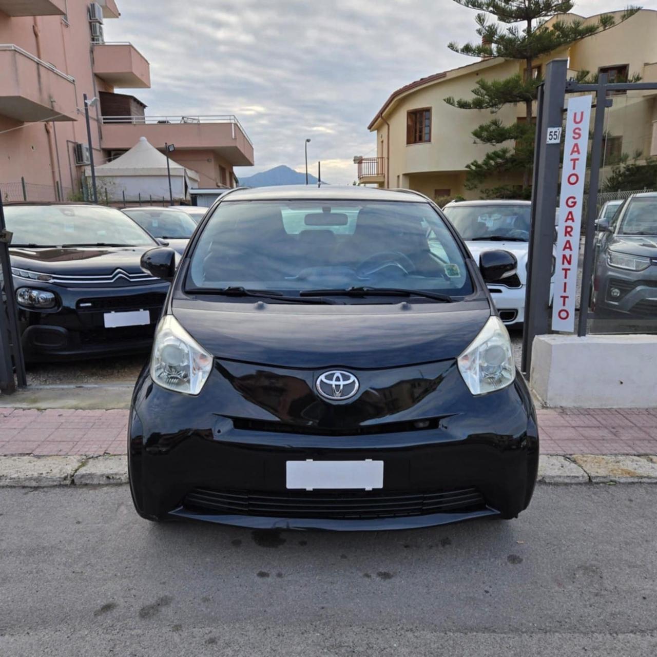 Toyota iQ 1.0 Sol