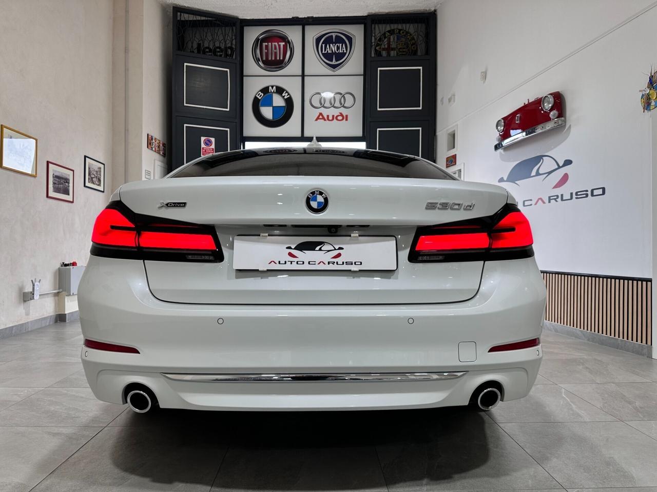 Bmw 530 530d xDrive Luxury - BERLINA - UNICO PROP.