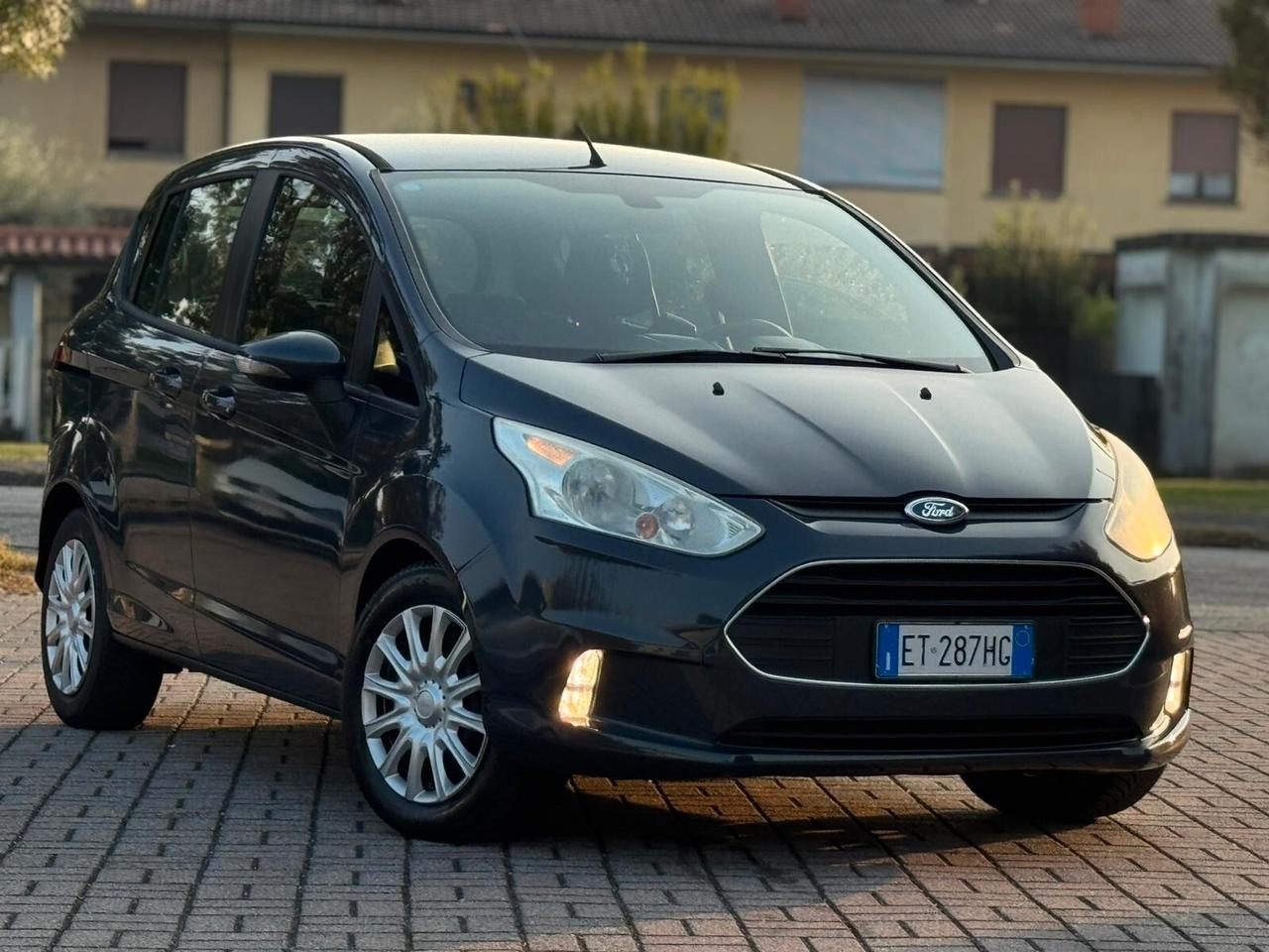 Ford B-Max 1.5 TDCi 75 CV Titanium..CELL 320 147 1147 WUATSAPP
