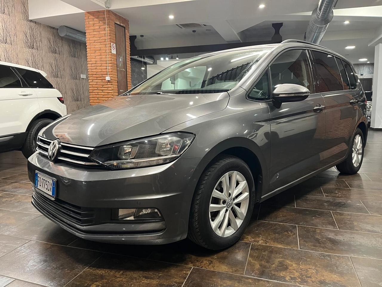 Volkswagen Touran 1.6 TDI DSG Comfortline BlueMotion Technology