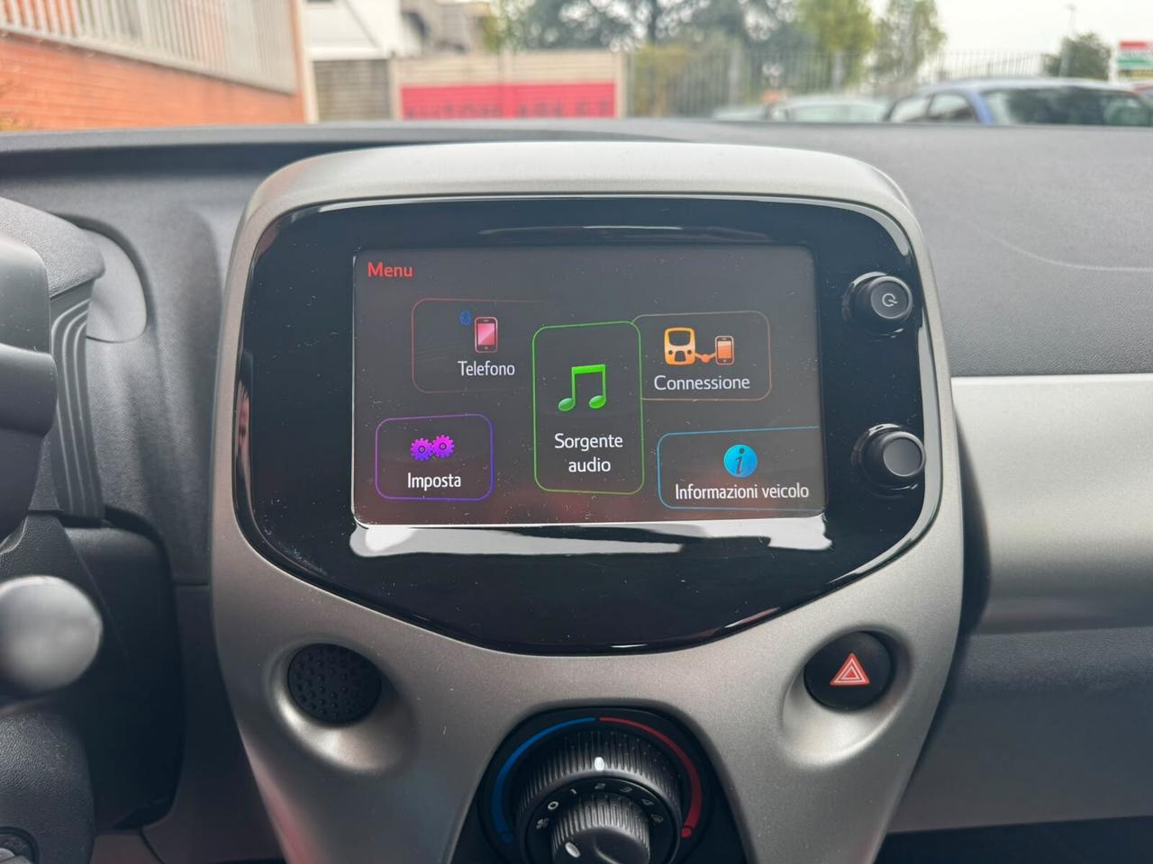 Peugeot 108 VTi 68 5 porte Allure