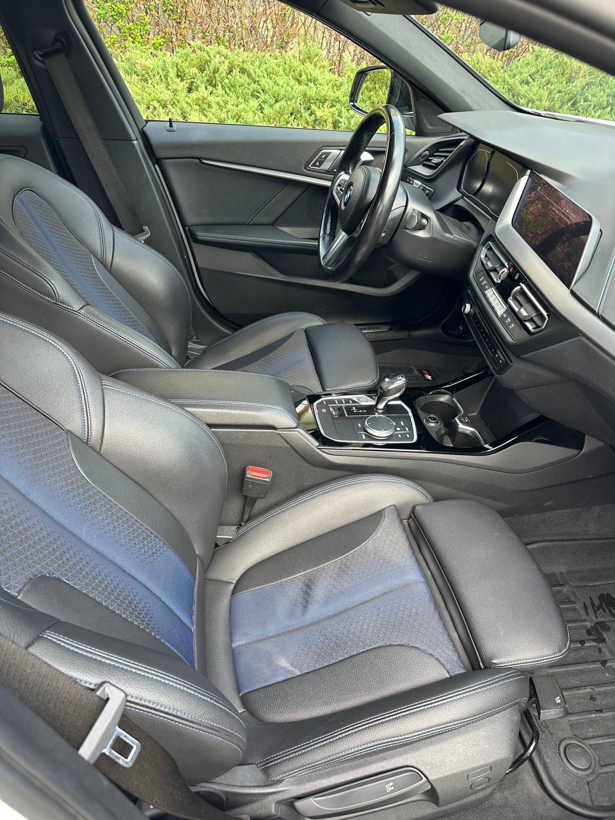 Bmw 118 118d 5p. Msport