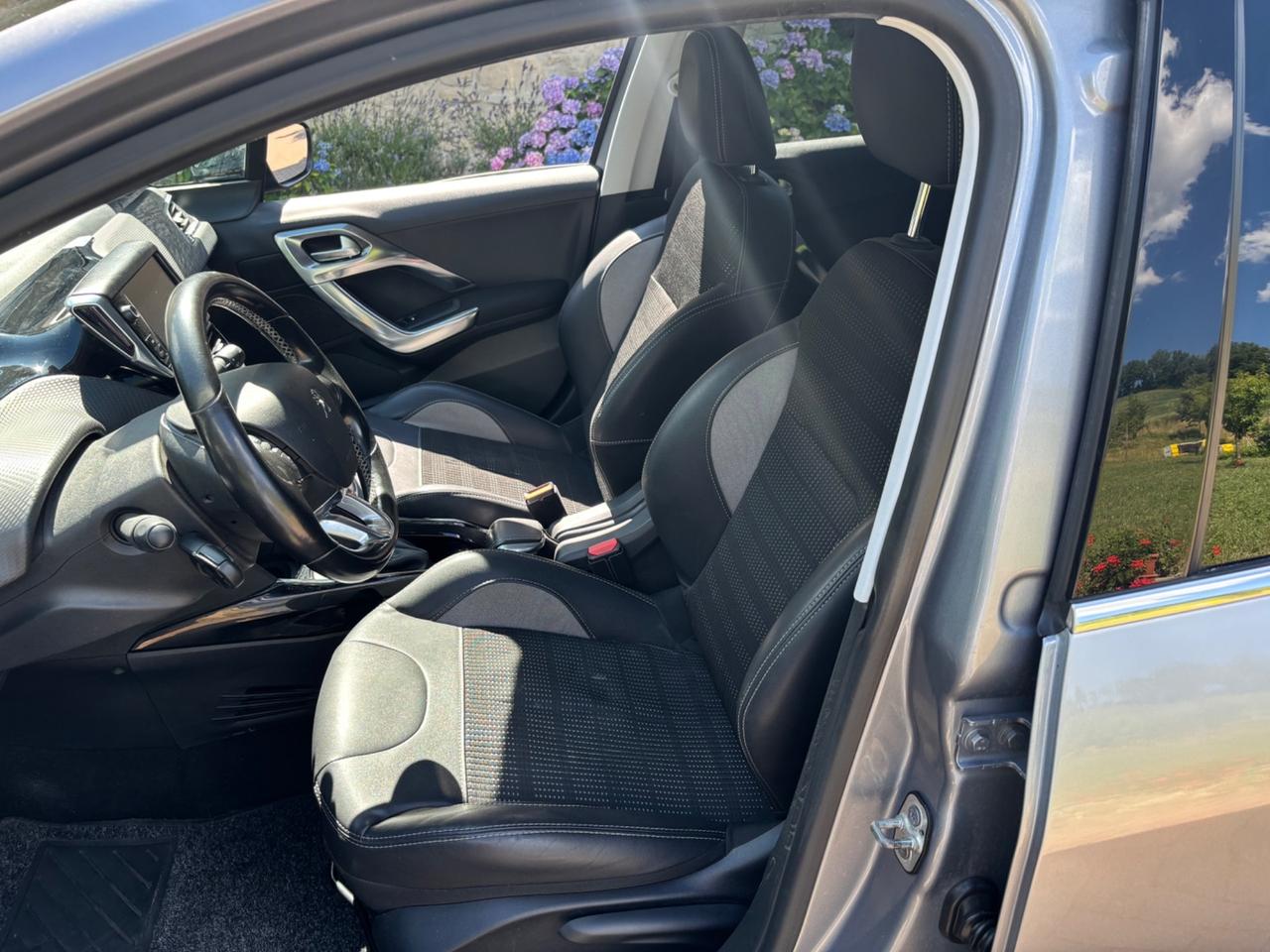 Peugeot 2008 BlueHDi 120 S&S Allure