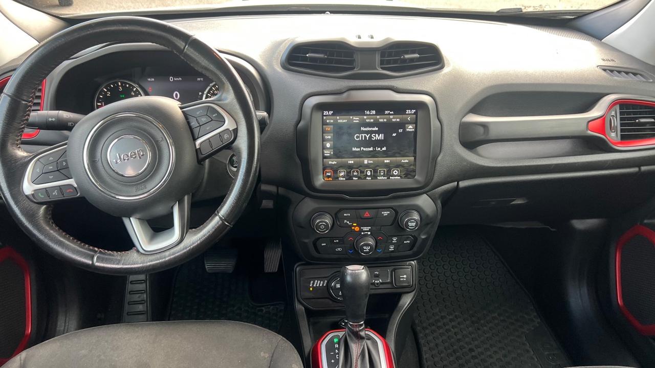 Jeep Renegade 2.0 Mjt 170CV 4WD Active Drive Low Trailhawk PER OPERATORE DEL SETTORE