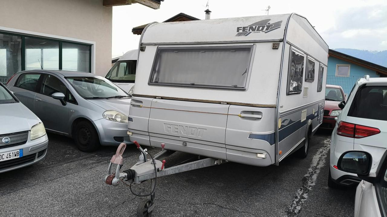 CARAVAN FENDT ROULOTTE GMBH 150 6 POSTI LETTO