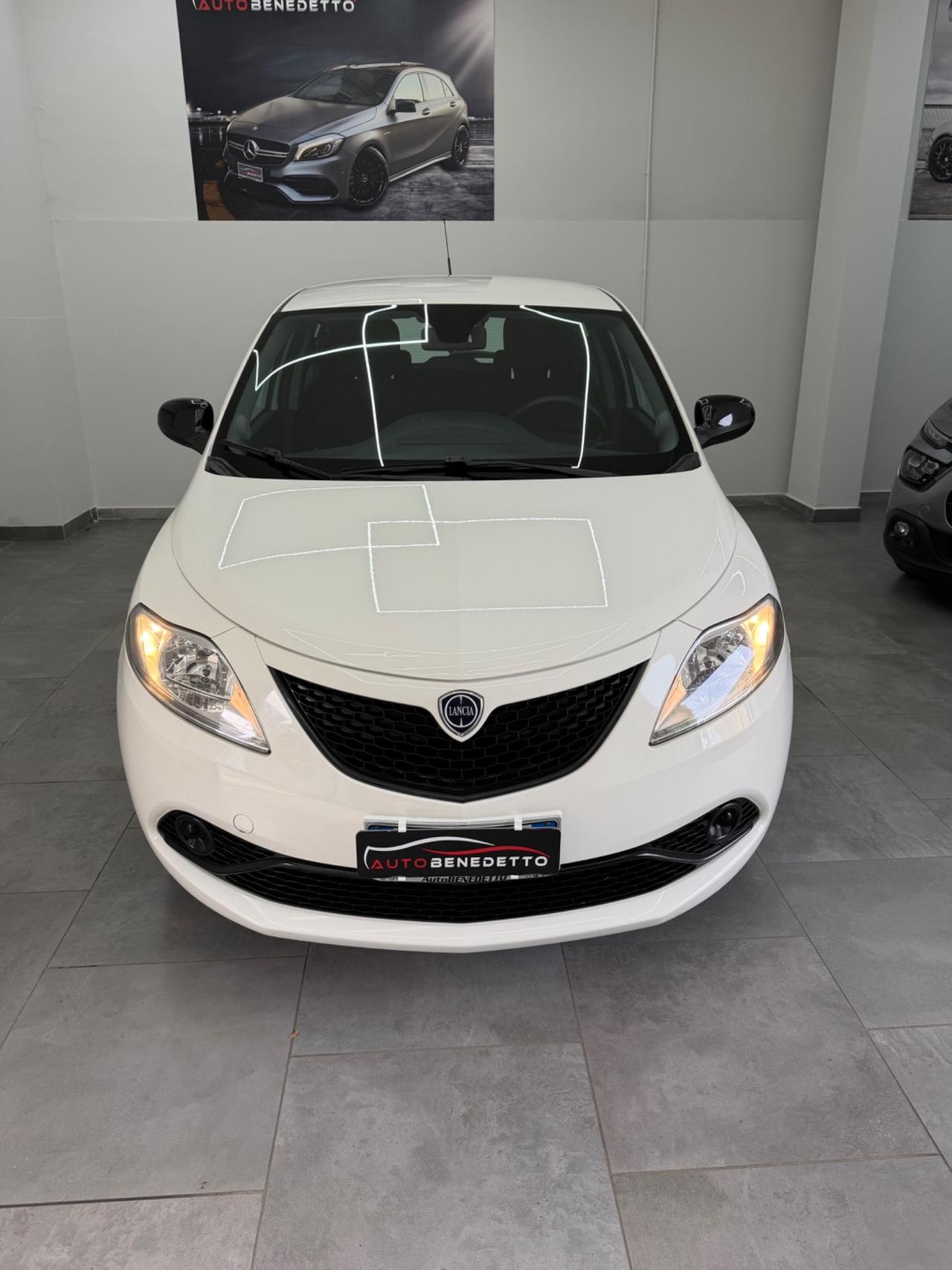 Lancia Ypsilon 0.9 TwinAir metano gold 2019