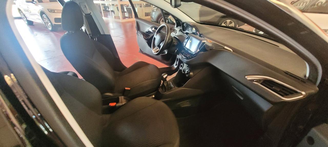 Peugeot 208 BlueHDi 100 S&S 5 porte Signature