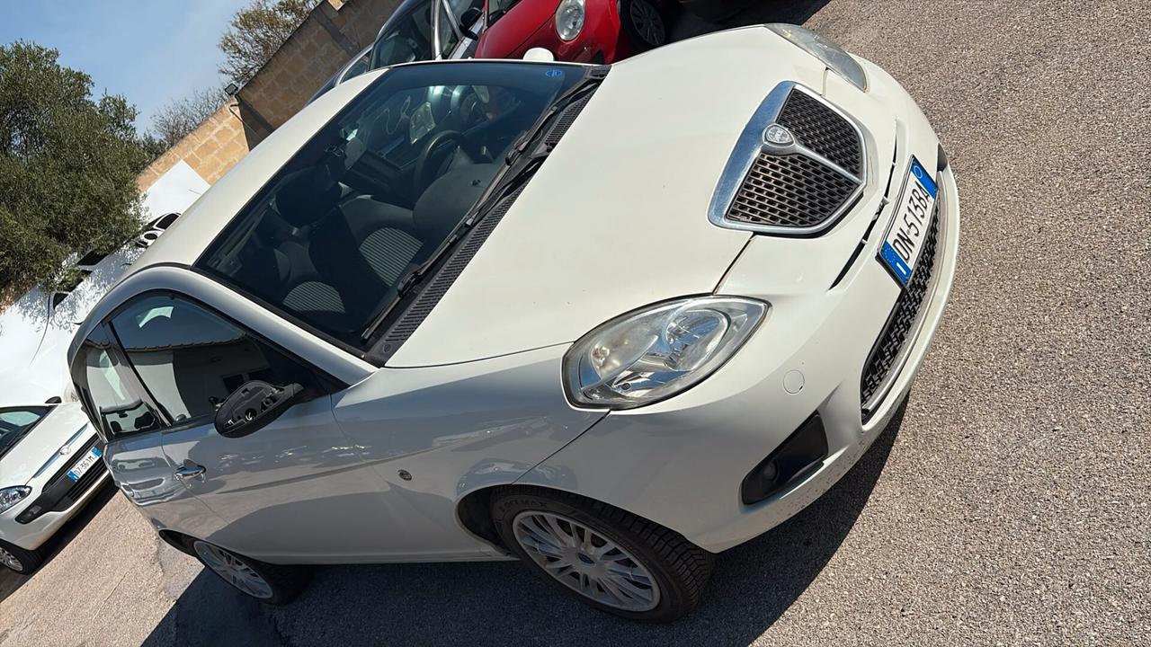 Lancia Ypsilon 1.2 Platino UNIPRO SOLO 67000KM