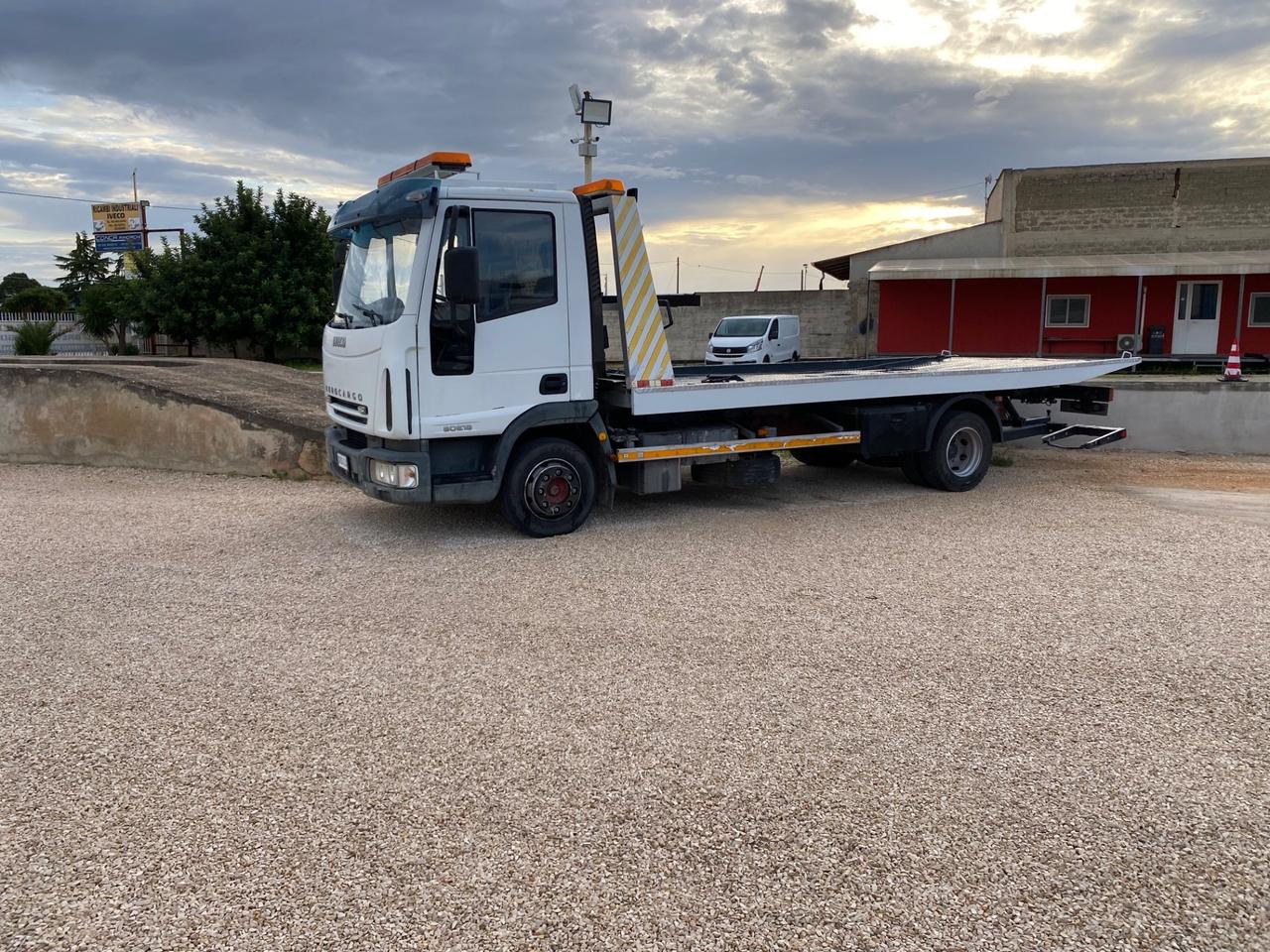 Iveco EuroCargo 80E210 Carroattrezzi Scarrabile