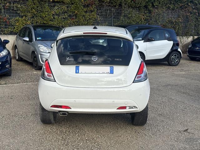 LANCIA Ypsilon HYBRID GOLD FIREFLY 1.0cc 70cv AZIEND. CERTIFICATA