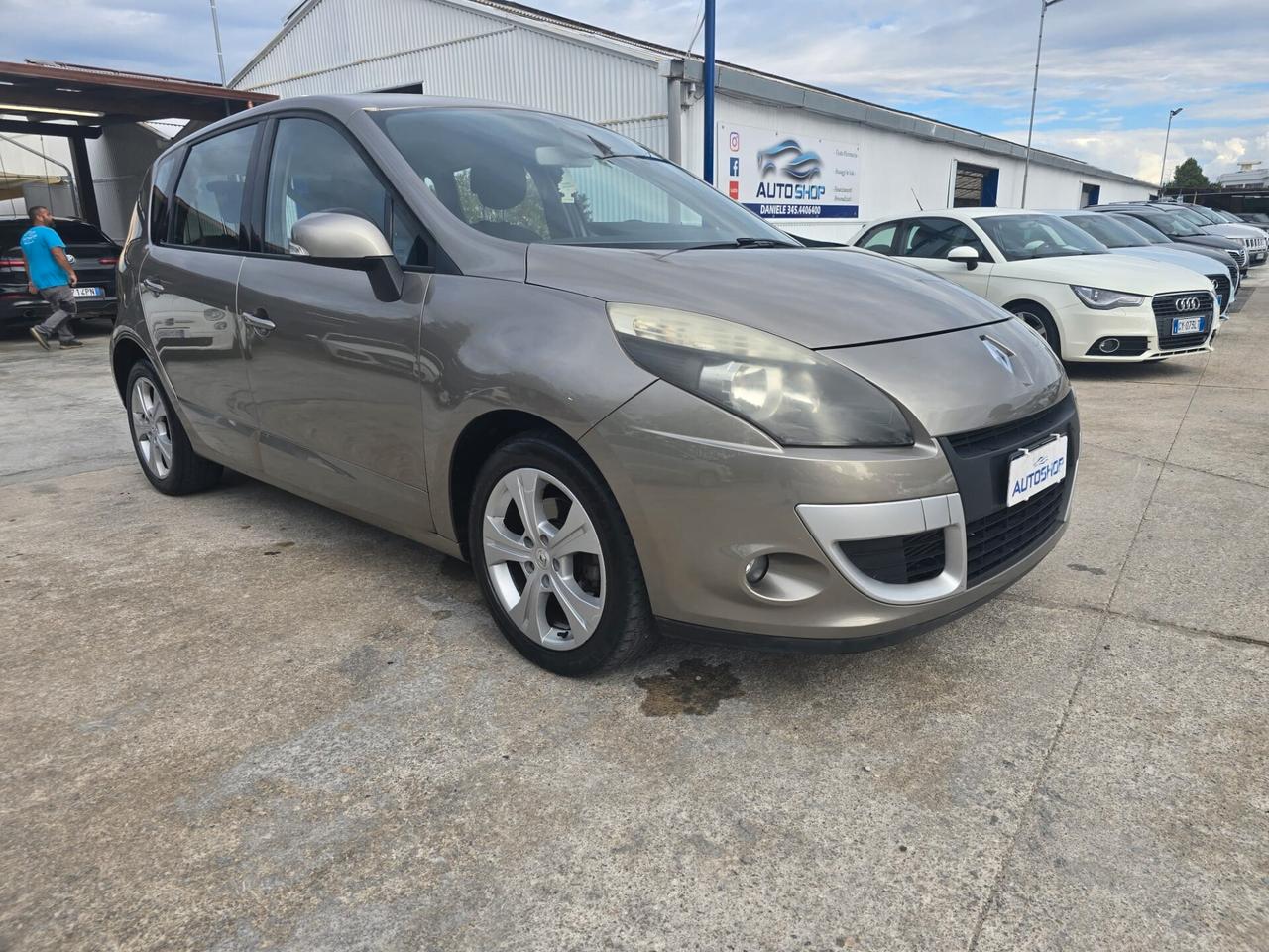 Renault Scenic Scénic X-Mod 1.5 dCi 110CV Luxe