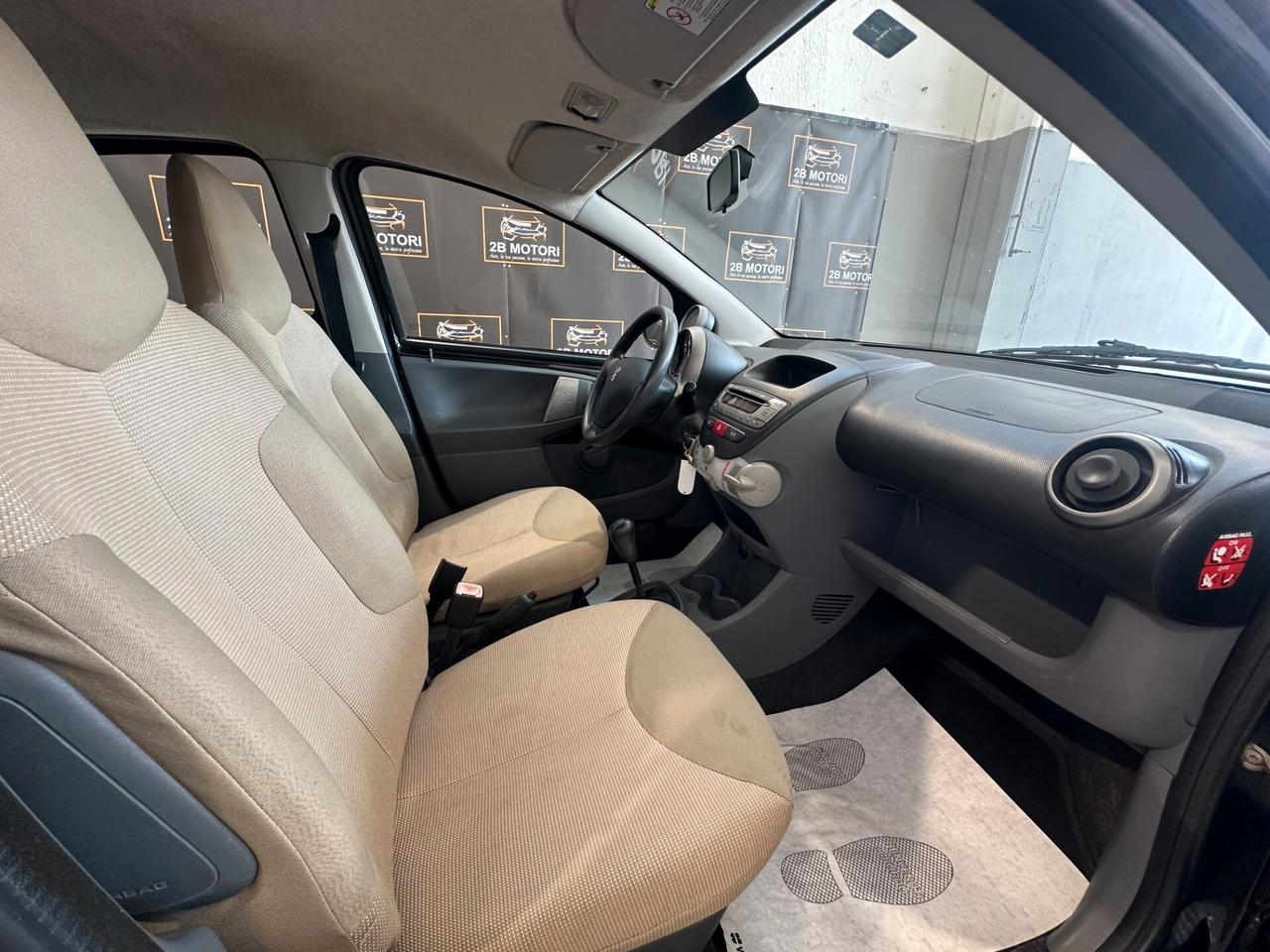 Peugeot 107 1.0 68CV 5p. Sweet Years