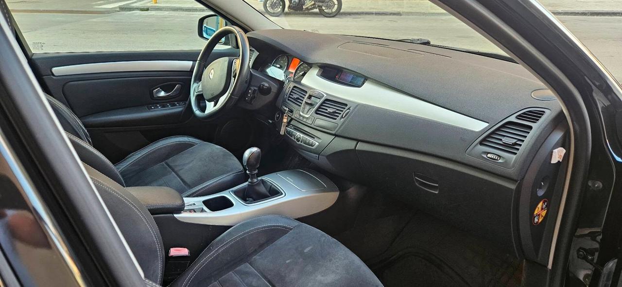 Renault Laguna 2.0 dCi 150CV SporTour