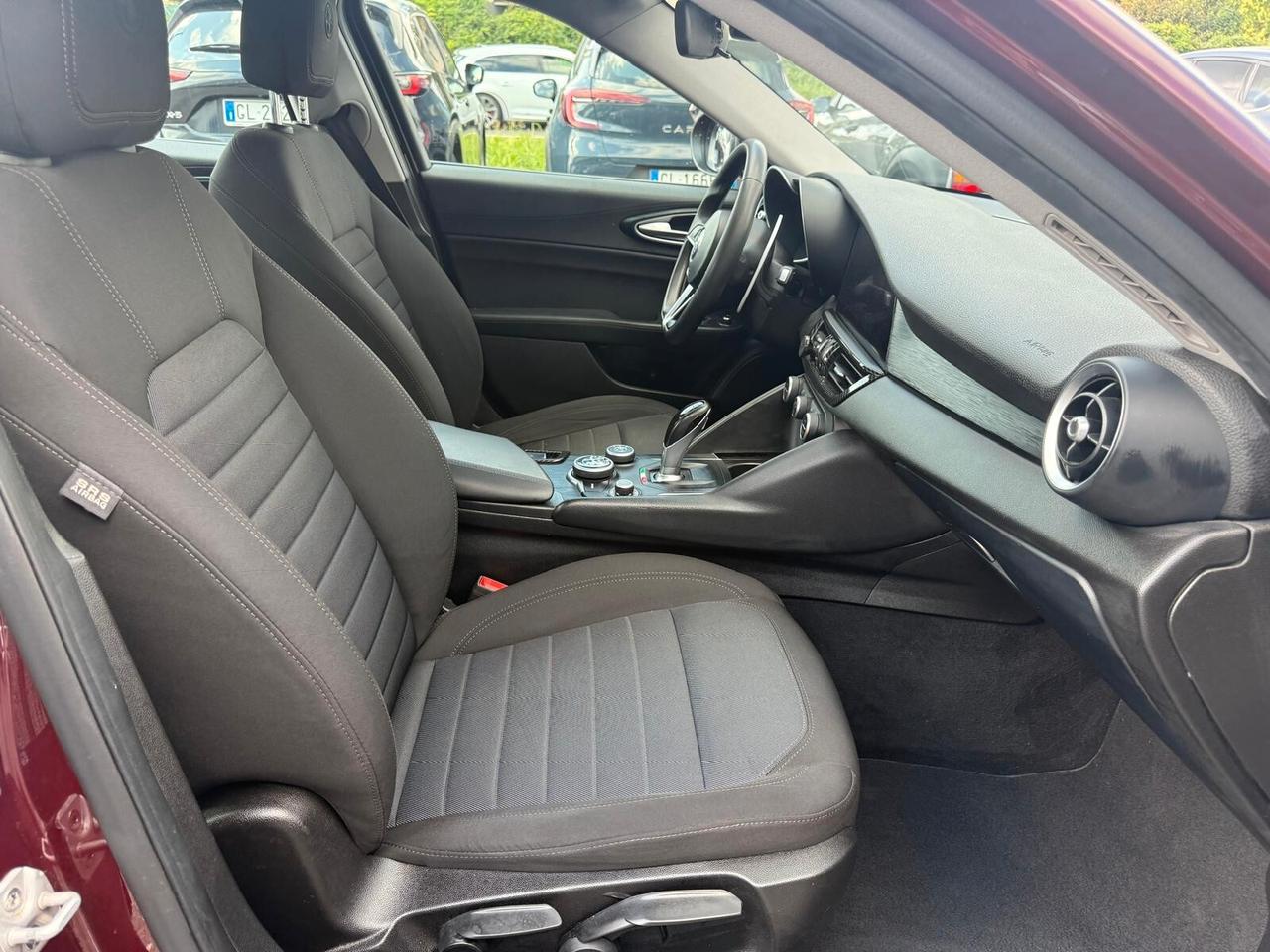 Alfa Romeo Giulia 2.2 Turbodiesel 150 CV AT8 Business