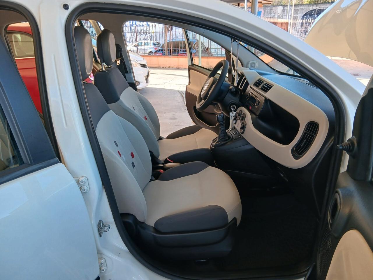 Fiat Panda 1.2 benzina full anno fine 2014