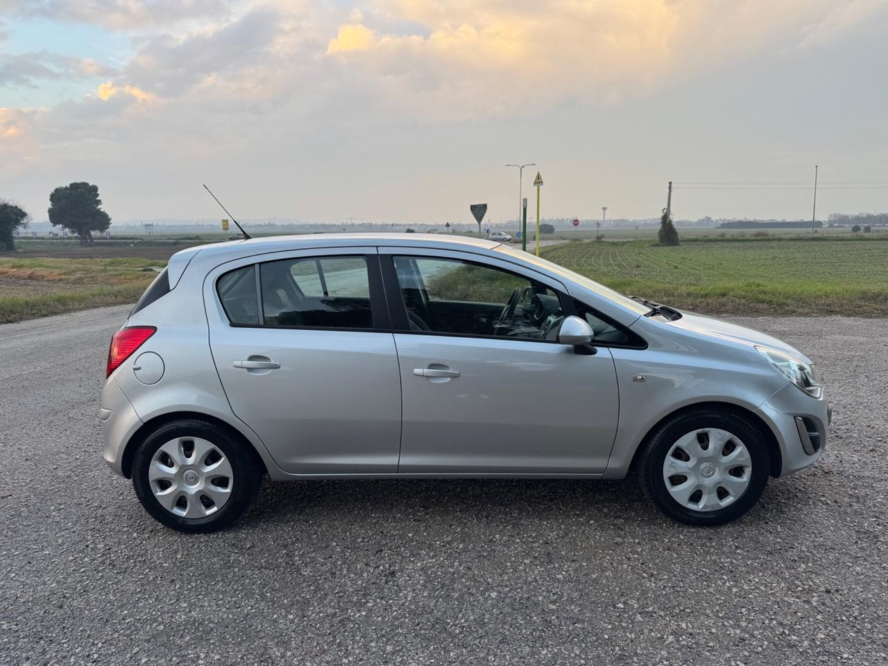 Opel Corsa 1.2 85CV 5 porte GPL-TECH Elective