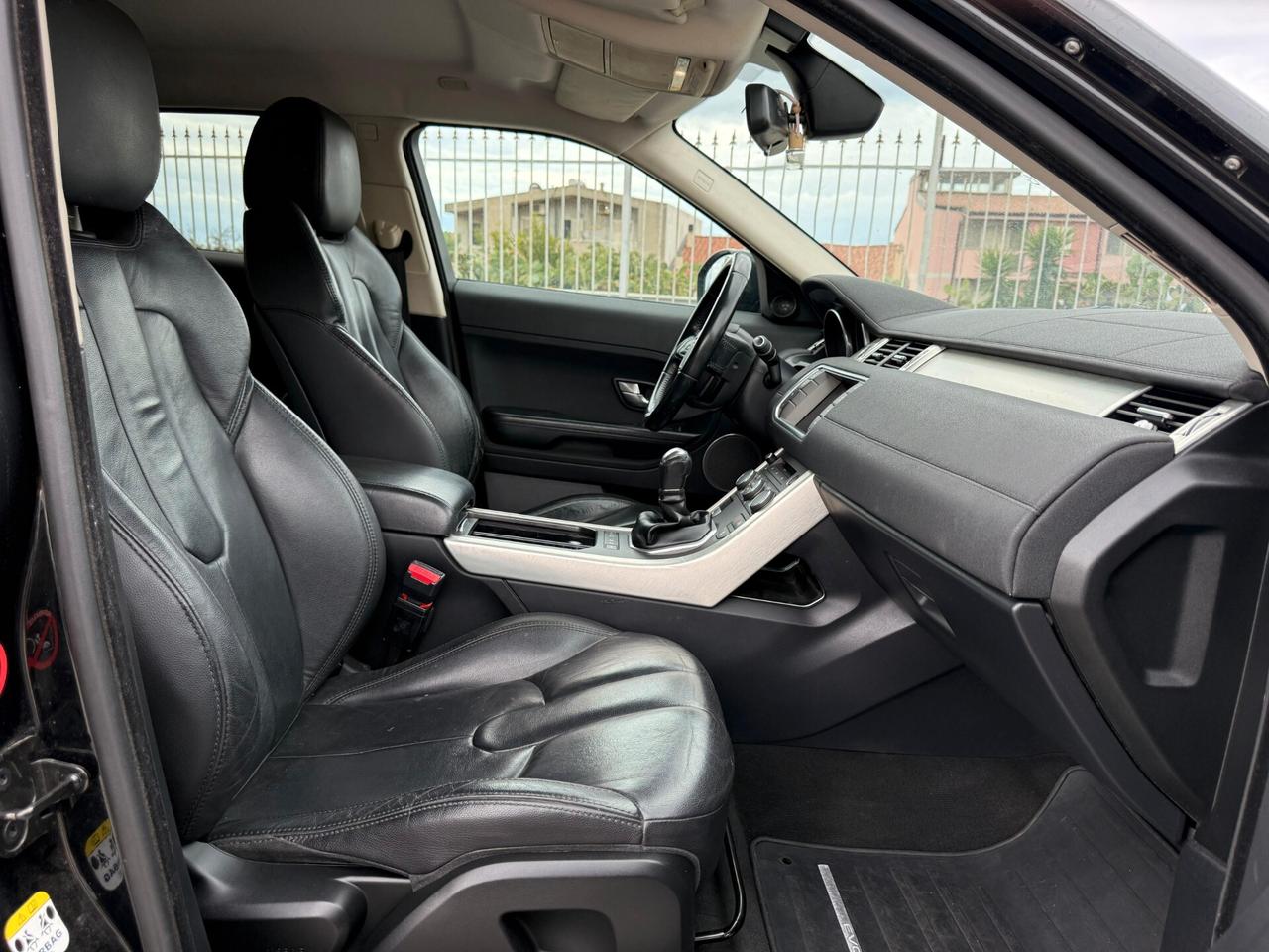 Land Rover Range Evoque 2.2 TD4 5p. Dynamic