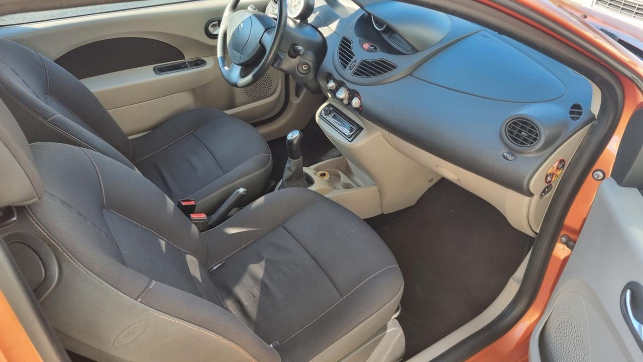 Renault Twingo 1.5 dCi 65CV Privilège