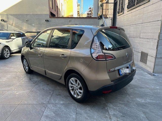 RENAULT Scenic Scénic X-MOD 1.5 dCi 110CV