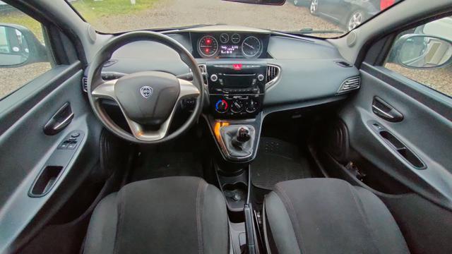 LANCIA Ypsilon 1.2 69 CV 5 porte GPL Ecochic OK NEOPATENTATI