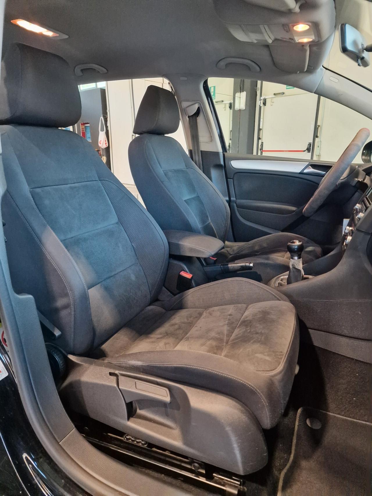 Volkswagen Golf 1.6 5p. Highline BiFuel