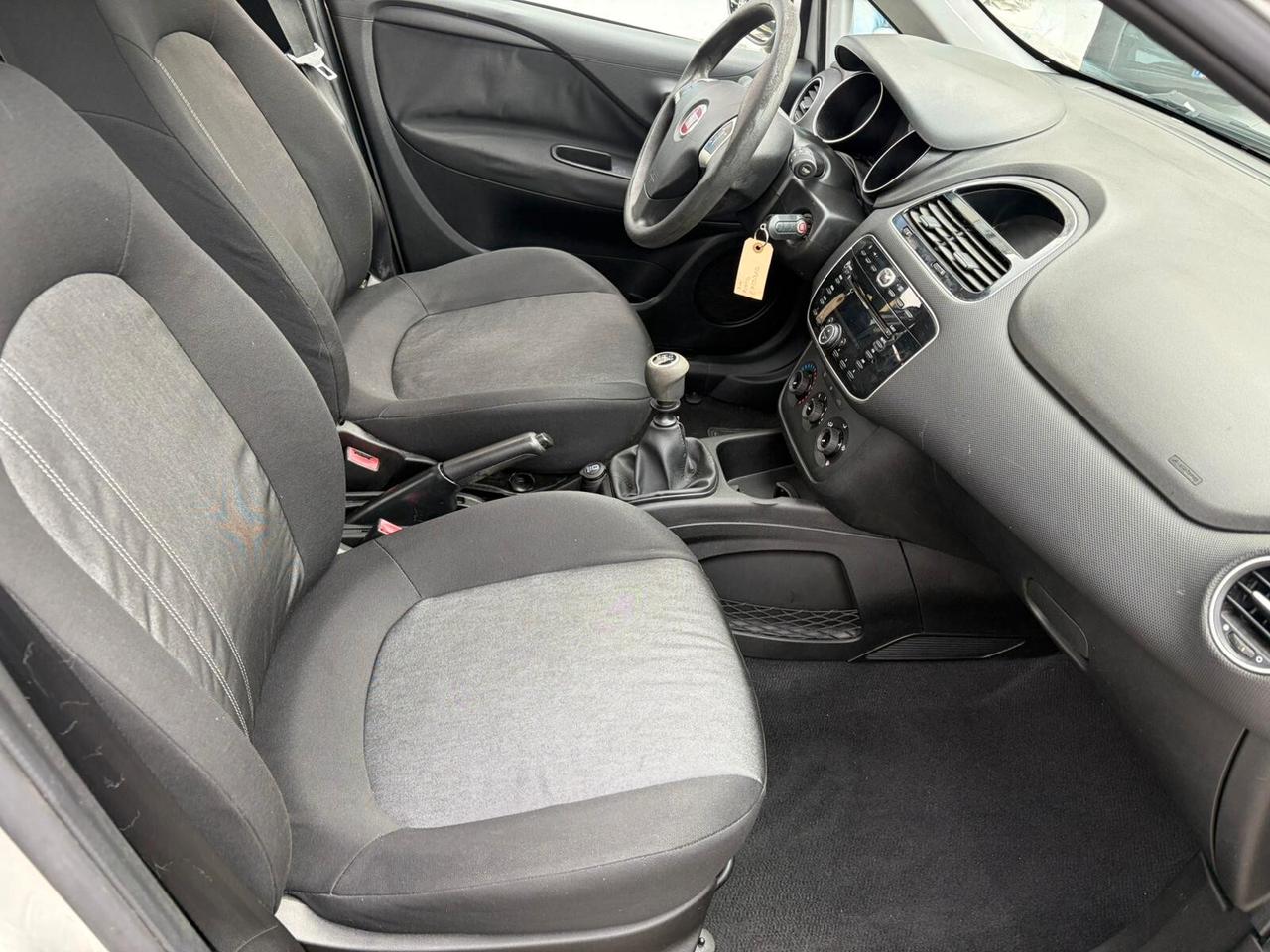 Fiat Punto 1.2 8V 5 porte Lounge*EURO6*NEOPATENTATI