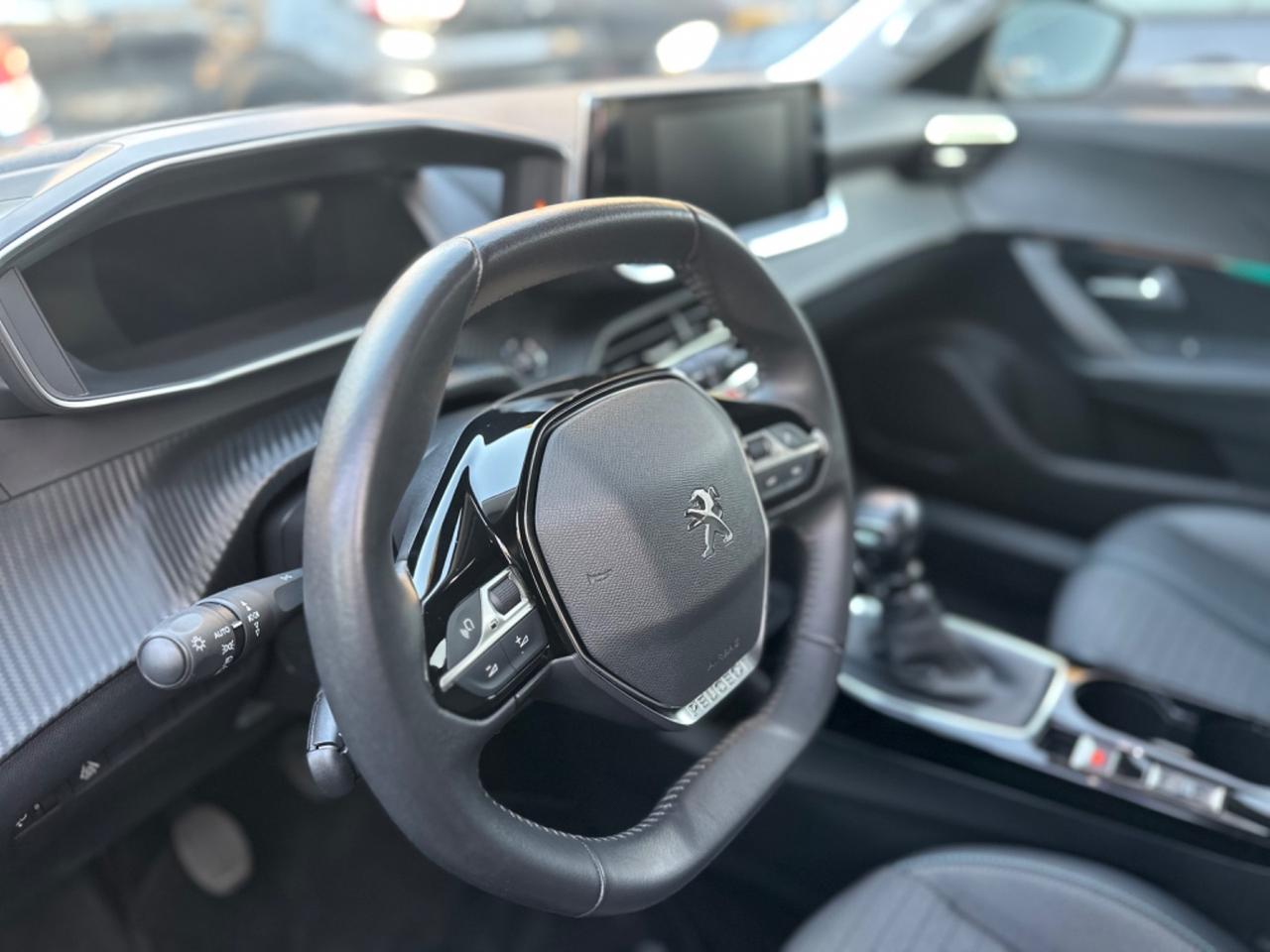 Peugeot 2008 BlueHDi 110 S&S Allure Pack 24.000 km!!!