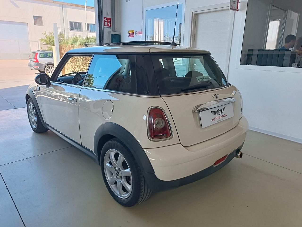 Mini 1.4 16V One Chili