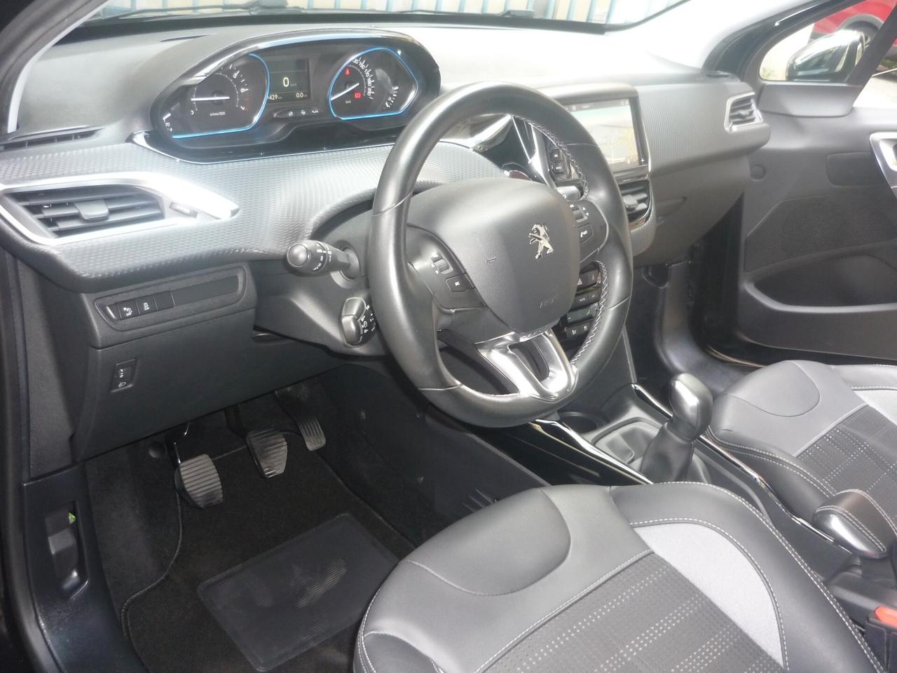 Peugeot 2008 PureTech 82 Allure