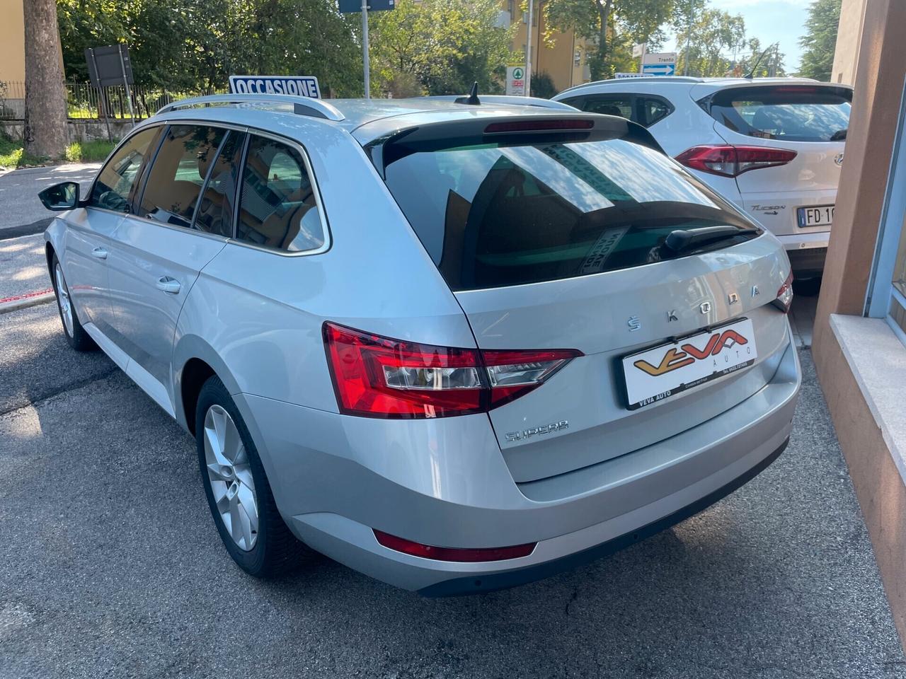 Skoda Superb 2.0 TDI 150 CV DSG Wagon Executive
