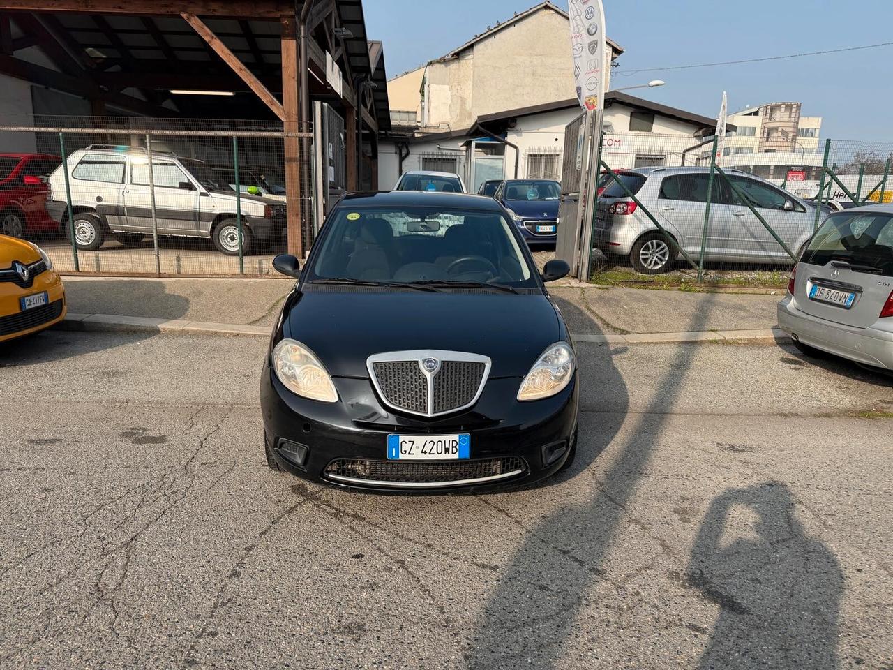 Lancia Ypsilon 1.4 Platino Ecochic GPL