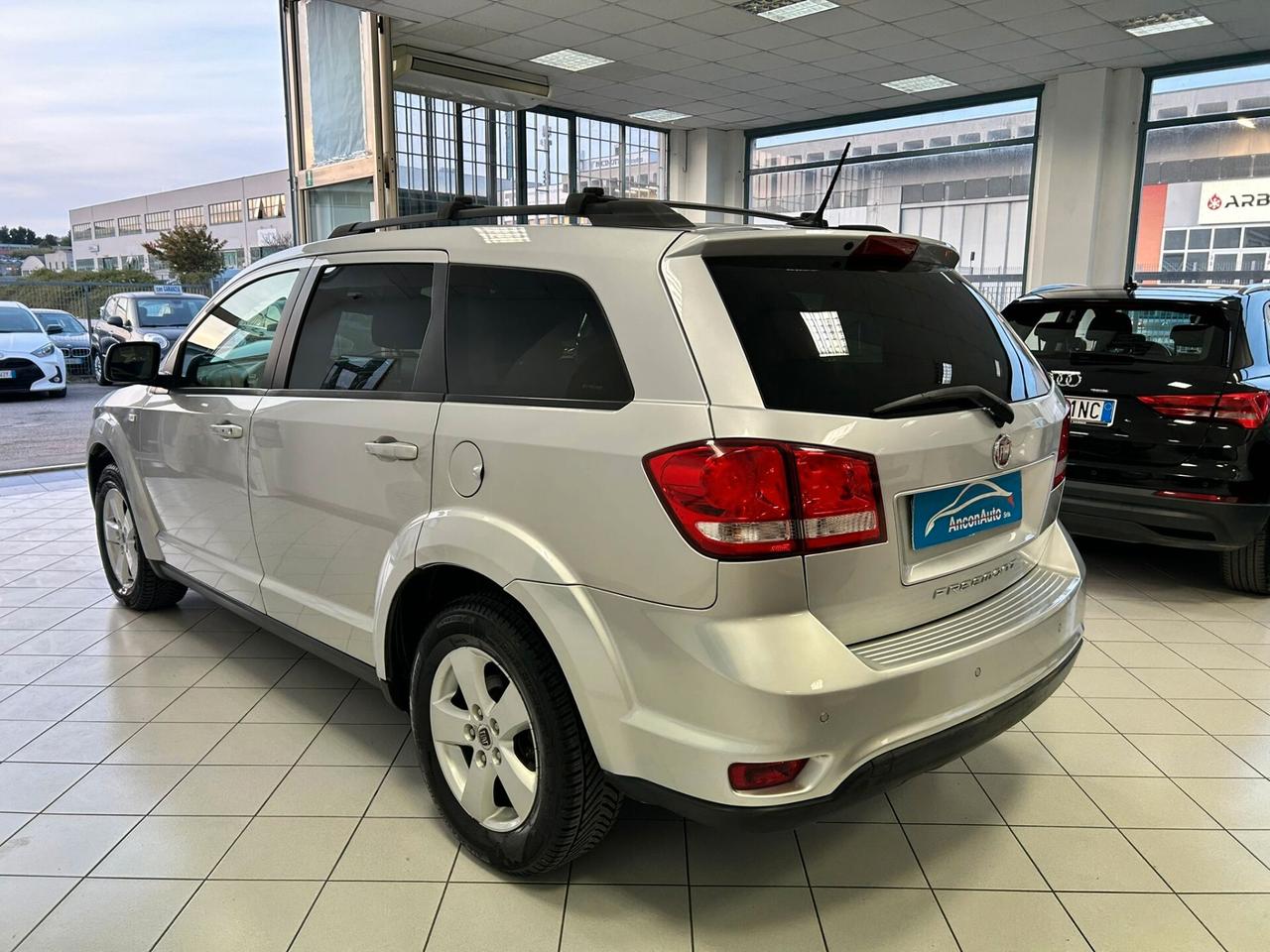 Fiat Freemont 2.0 Multijet 7 POSTI 2012