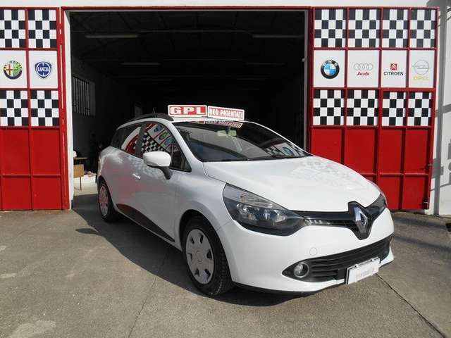 Renault Clio SPORTER 1.2 CON IMPIANTO G.P.L X NEOPATENTATI