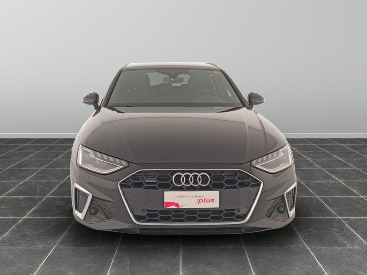 Audi A4 avant 40 2.0 tdi mhev 204cv s line edition quattro s tronic