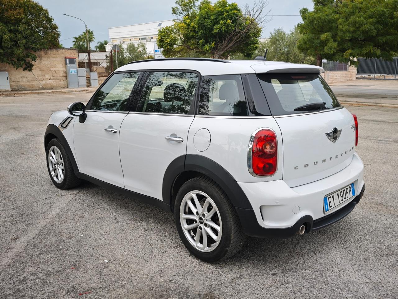 Mini Cooper SD Countryman 2.0 Business con motore nuovo
