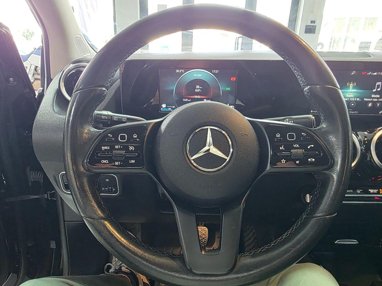 Mercedes-Benz B 180 Sport #11918