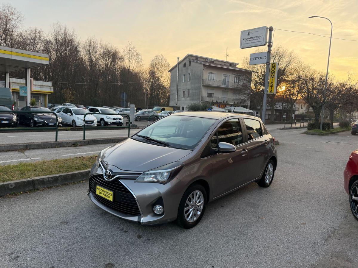 TOYOTA - Yaris - 1.4 D-4D 5p. Lounge #1PROPRIETARIO