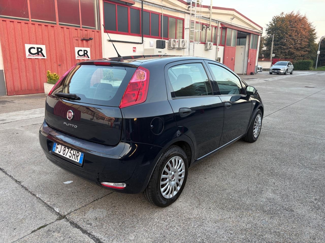 Fiat Punto 1.3 MJT II S&S 95 CV 5 porte Street