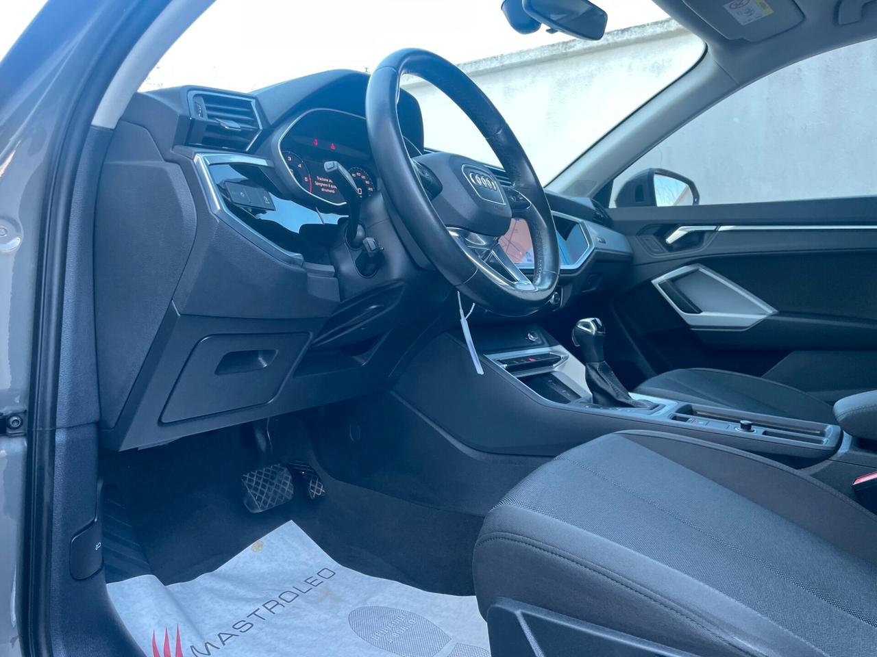 Audi Q3 35 TDI S tronic S line edition