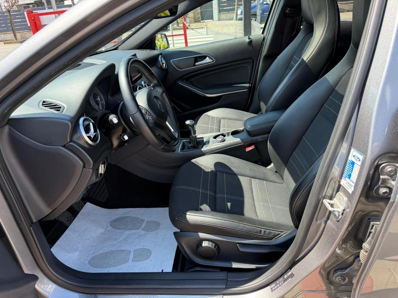 Mercedes-benz A 180 122CV*TETTO*NAVI*EURO 6
