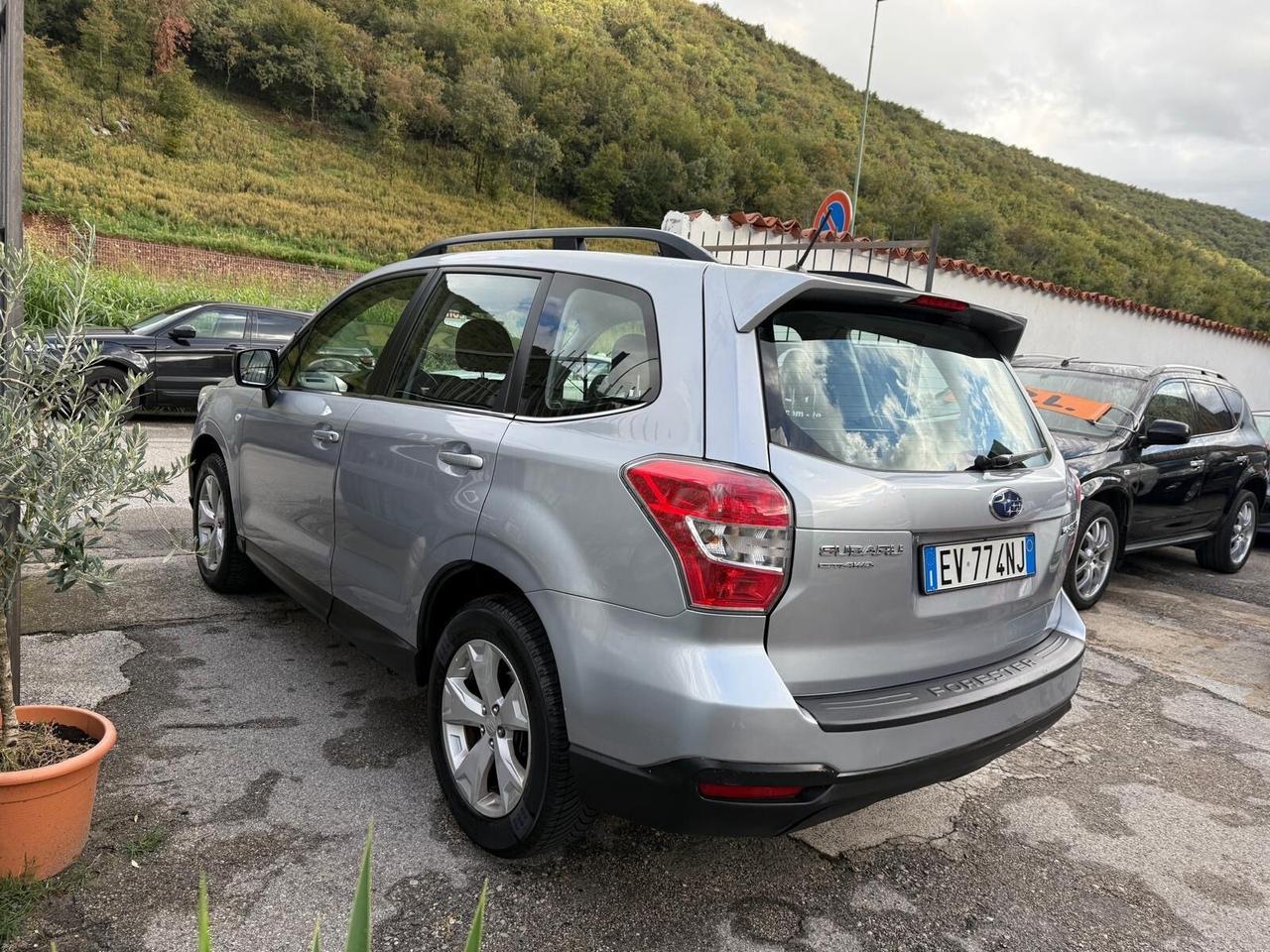 Subaru Forester 2.0D Dynamic 4 x 4