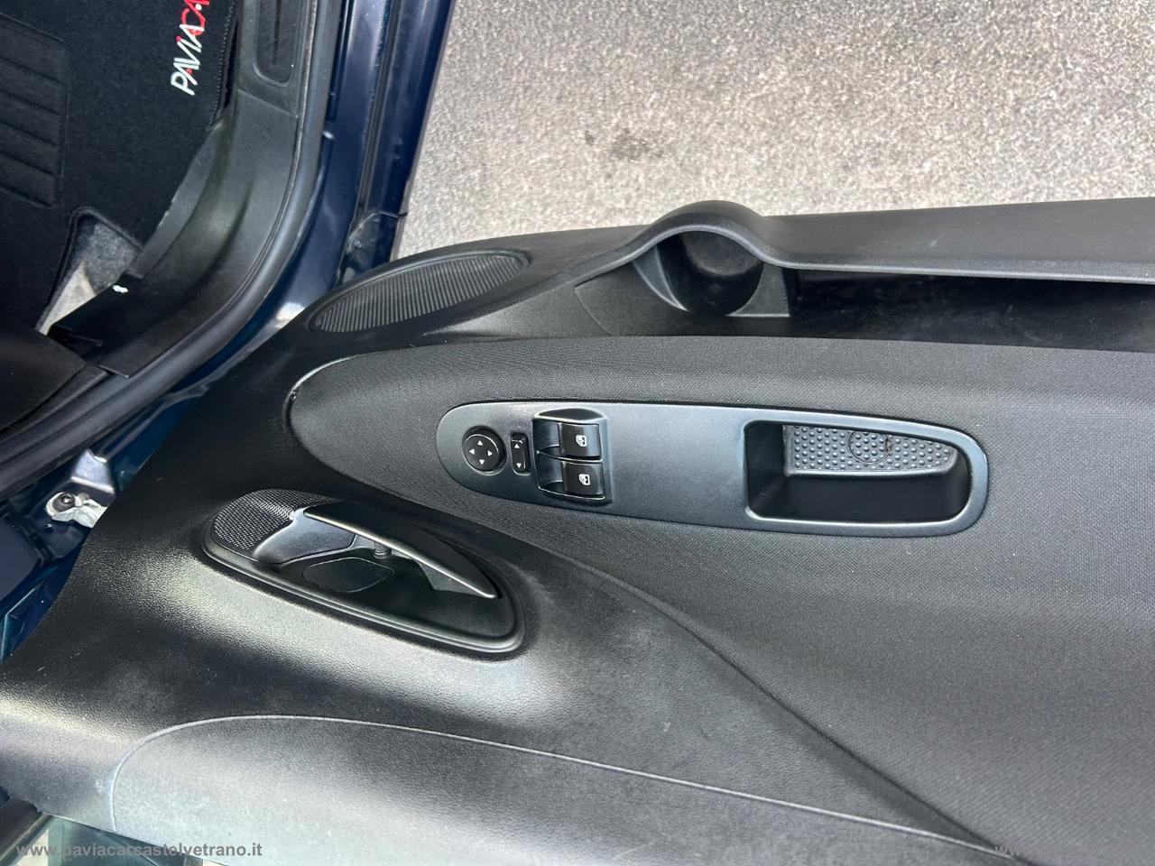 Punto 1.3 MJT II 75 CV 3p. Lounge