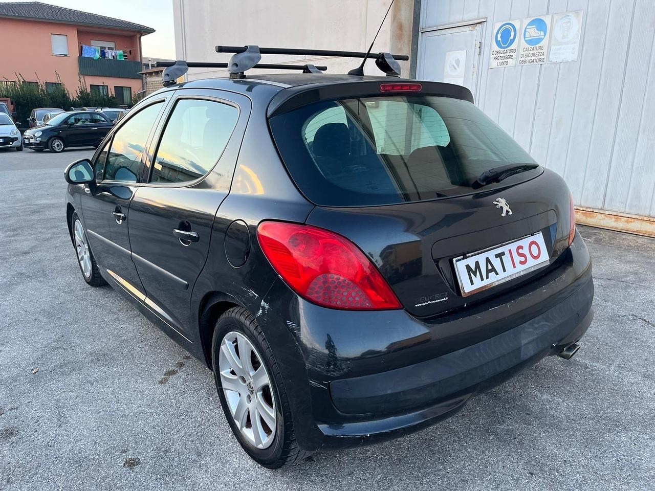 Peugeot 207 1.6 HDi 90CV 5p. XS