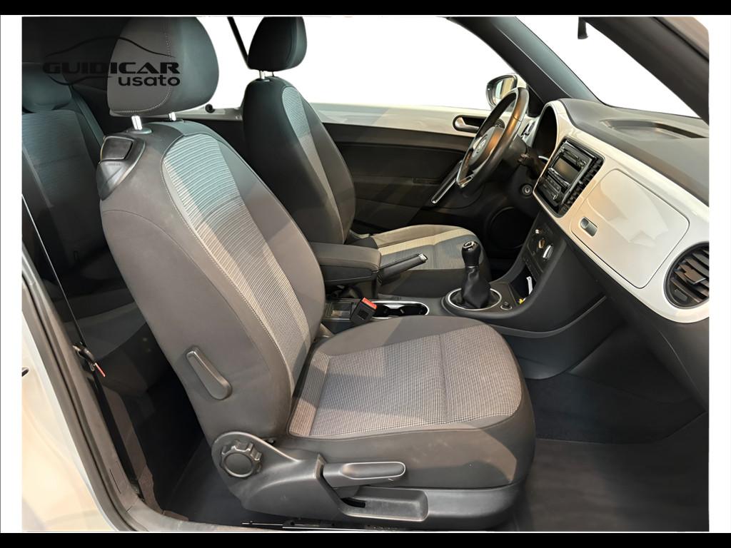 VOLKSWAGEN Maggiolino 2011 Cabrio - Maggiolino Cabrio 1.2 tsi Design