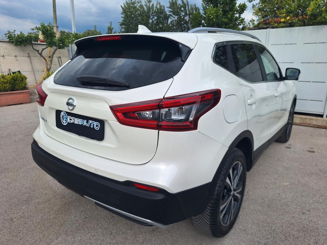 Nissan Qashqai N-CONNECTA 1.5 dCi 115cv AUTOMAT. TETTO PAN.