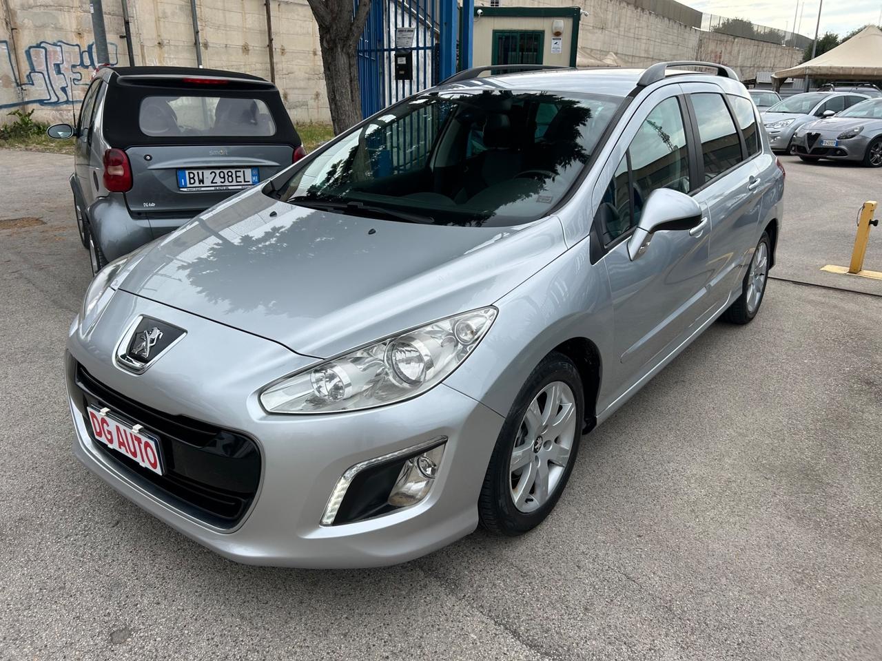 Peugeot sw 308 1.6 hdi 110 cv 2011