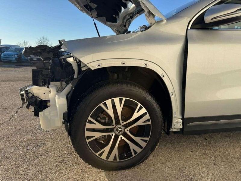 Mercedes-Benz GLA 250 e phev Advanced auto - INCIDENTATA