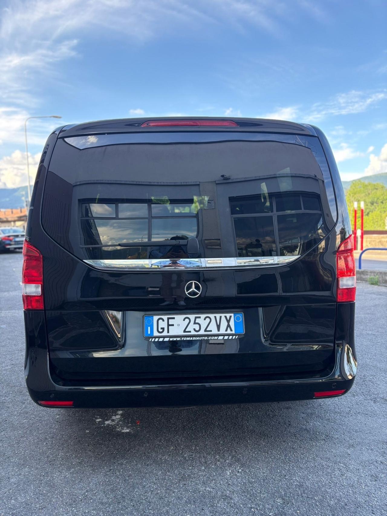 Mercedes-benz V 220 d Automatic 4Matic Executive Long